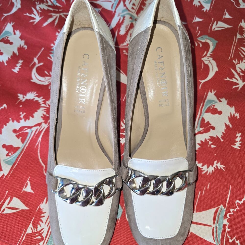 EUC CAFE NOIR Taupe Suede and White leather block heel Italian pumps size 39